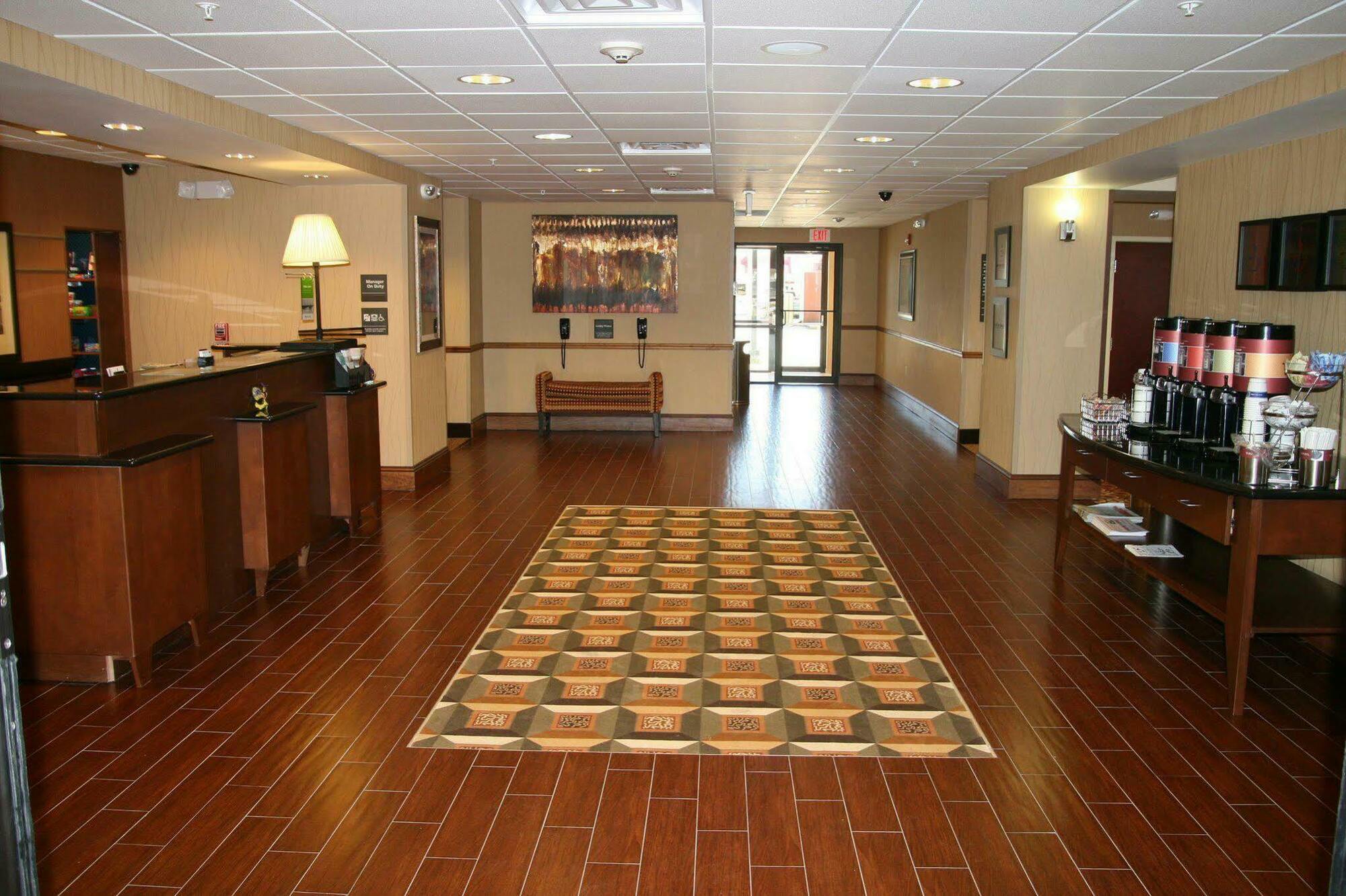 Hotel Hampton & Morgan 3*